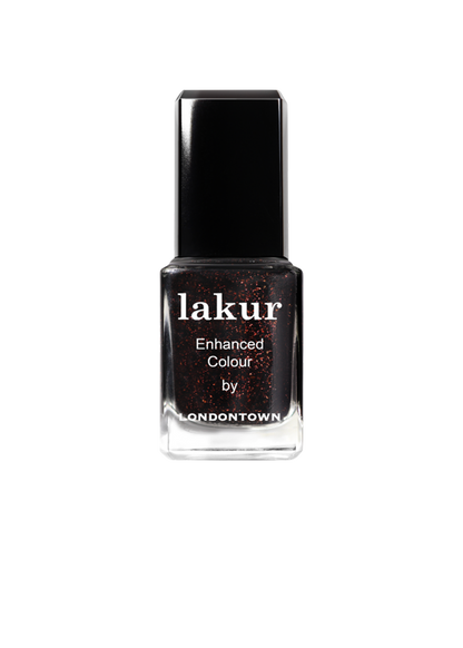Lakur Around the Fireplace