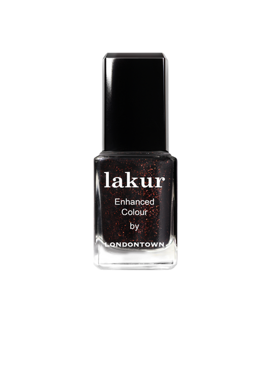 Lakur Around the Fireplace